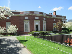 哈佛大学的新乔治亚风格霍顿图书馆